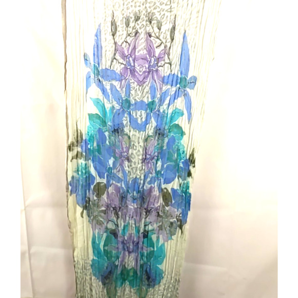 Ahujasons Scarf Rectangle 33" X 14" Gray Green Blue Cream Lightweight Floral - Picture 7 of 7